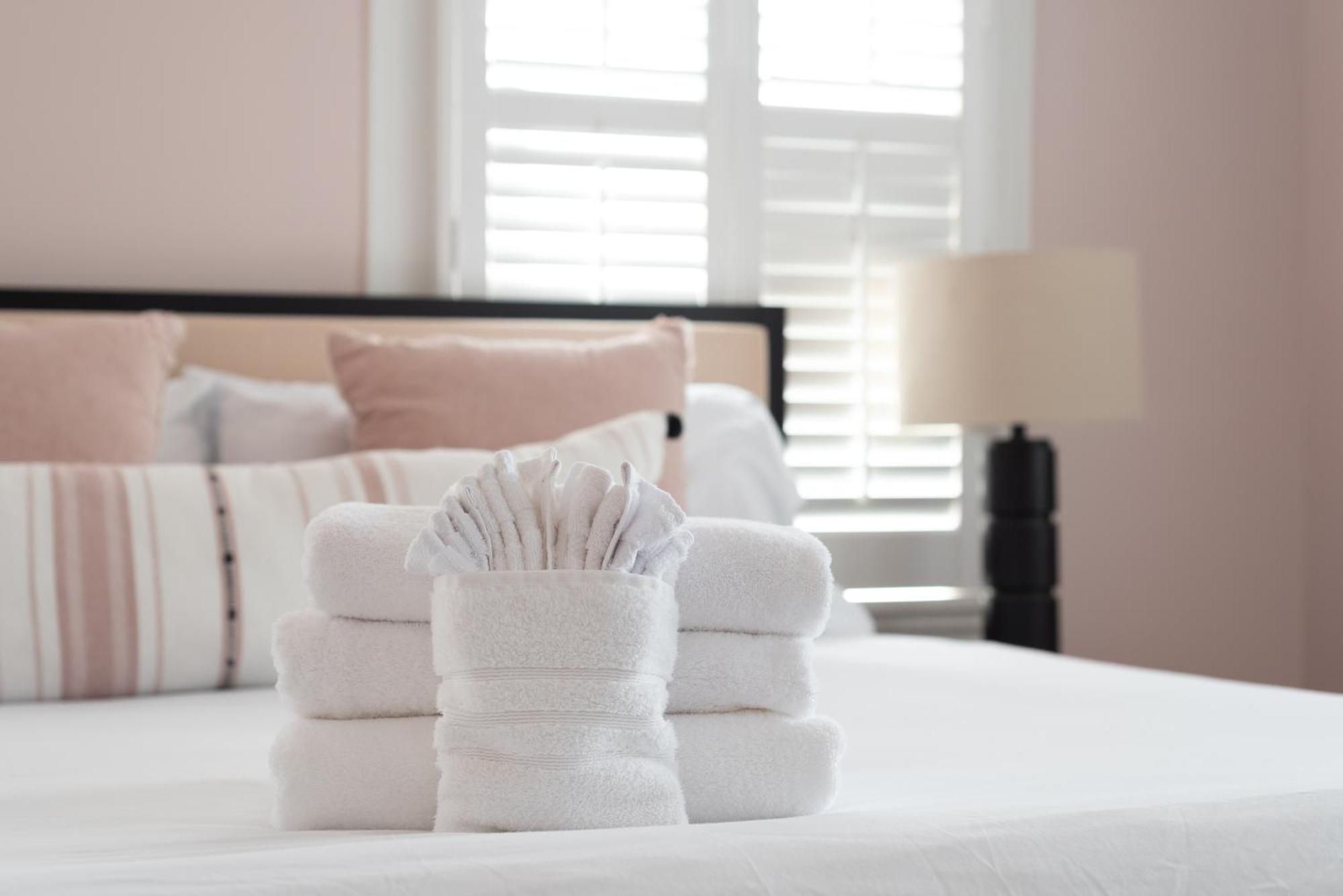 The Quarters On Spring Hotell Charleston Eksteriør bilde