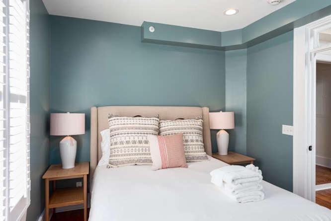 The Quarters On Spring Hotell Charleston Eksteriør bilde
